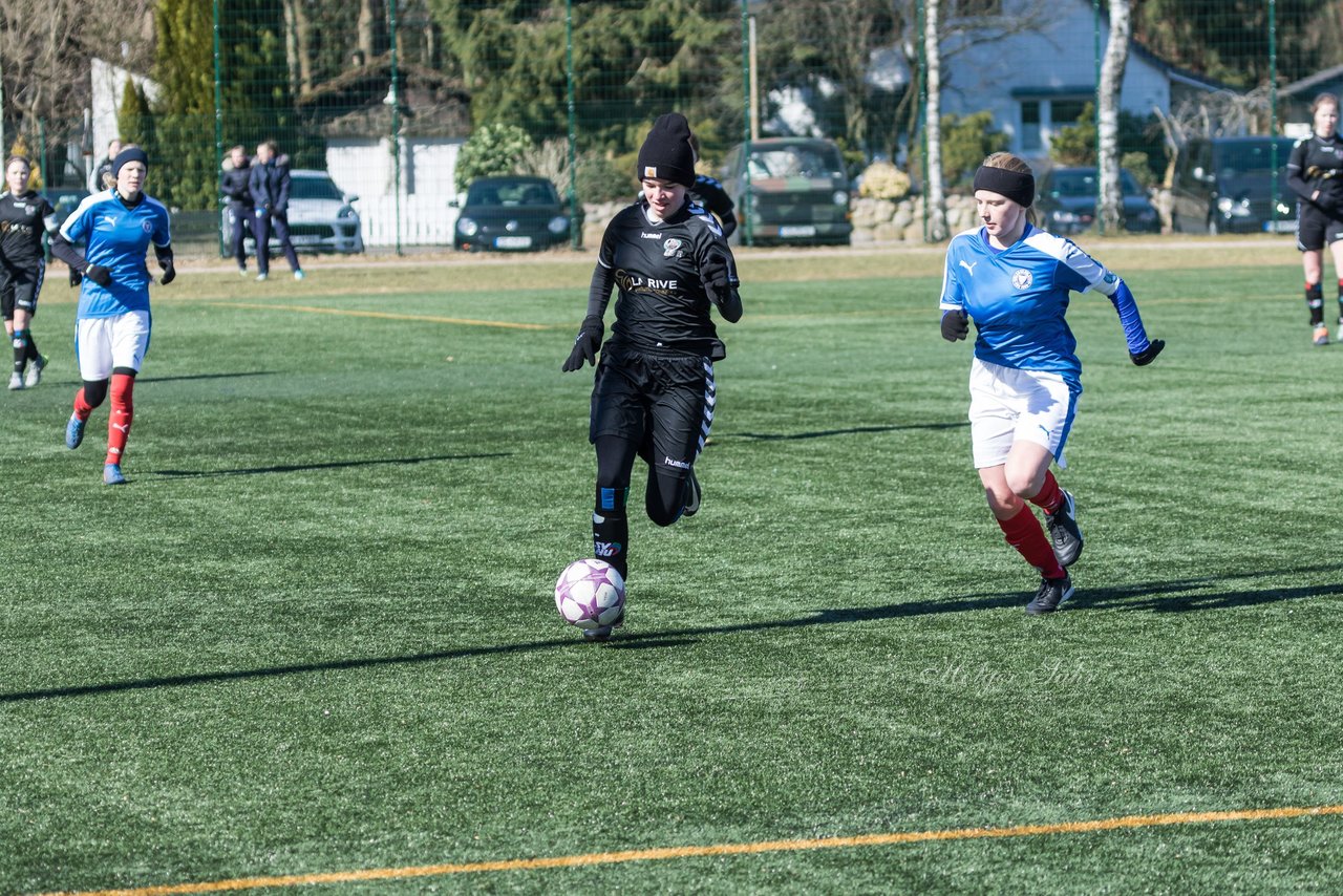 Bild 295 - B-Juniorinnen Halbfinale SVHU - Holstein Kiel : Ergebnis: 3:0